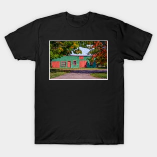 Old Barn in Parrsboro 01 T-Shirt